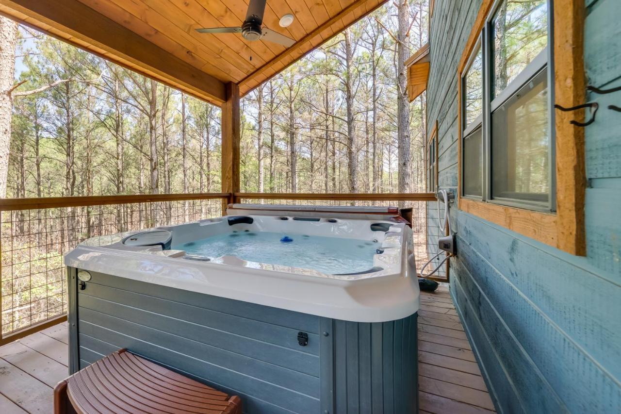 Serene Broken Bow Cabin With Hot Tub And Fire Pit! Buitenkant foto